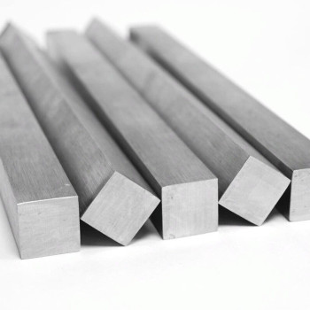 Квадрат нержавеющий 100х100 мм AISI 316Ti в наличии в Тамбове